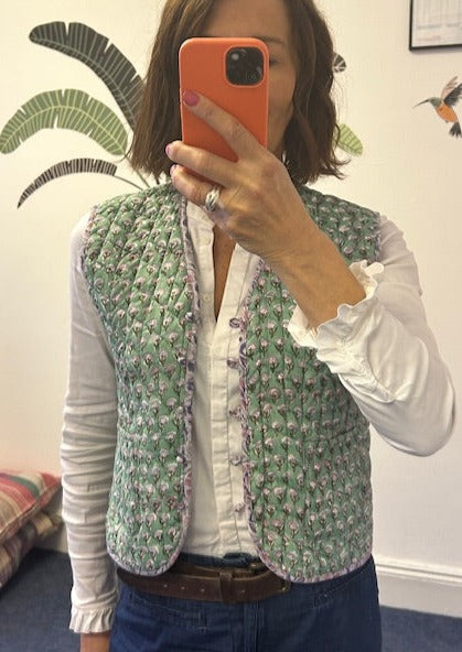 quilted cotton waistcoat, padded gilet, padded waistcoat. Handmade waistcoat. Indian cotton block printed padded waistcoat, reversible padded waistcoat with pockets. Spring waistcoat, gilet matelasse