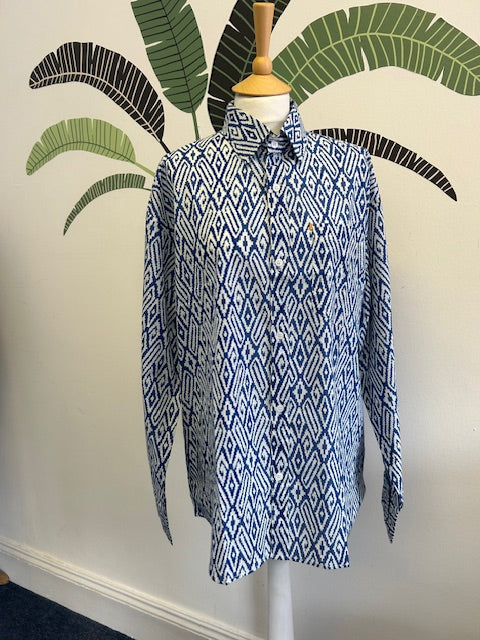 Men's summer shirt, men's printed cotton shirt, blue and white mens summer shirt, blue and white beach shirt, mens holiday shirt in blue and white cotton