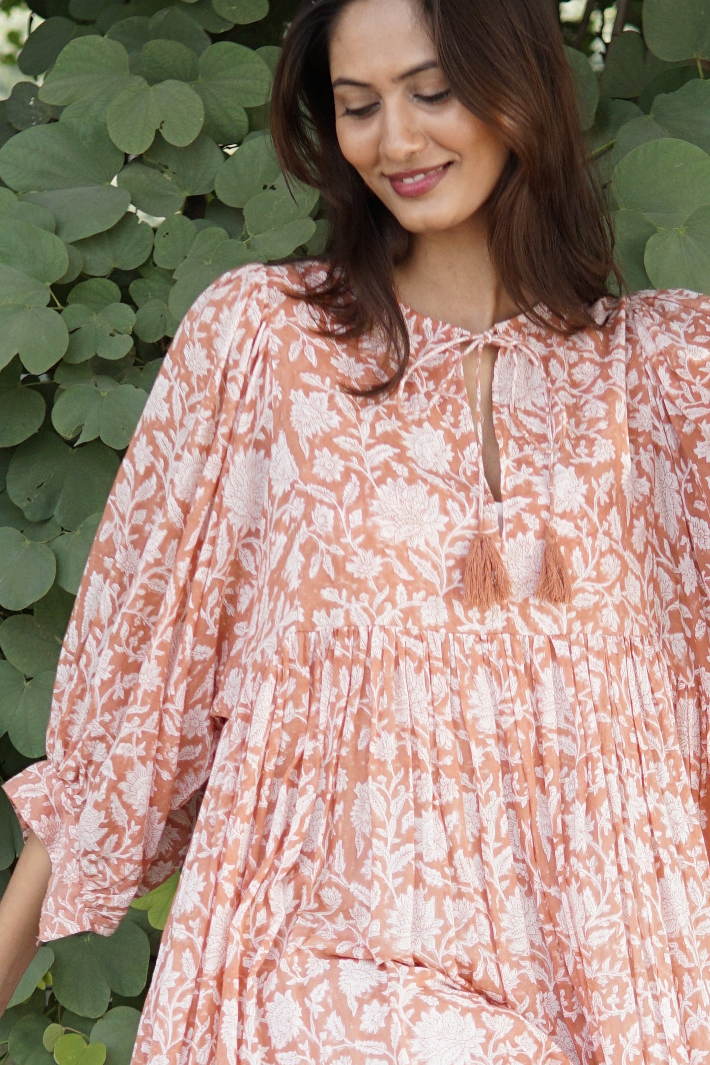 Daughters of India style floaty floral midi dress. cotton midi dress with puff sleeves. puff sleeved midi dress. floaty midi dress
floaty summer dress for women
holiday dress, resortwear dress. Summer midi dress for women