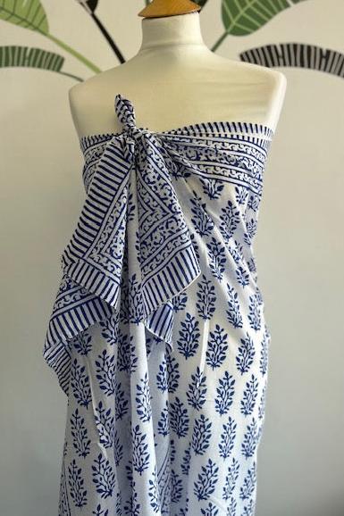 Beach pareo, sarong, Blue and white block print cotton sarong