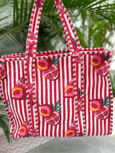 Quilted cotton tote bag, beach Bag, fruit print tote bag.