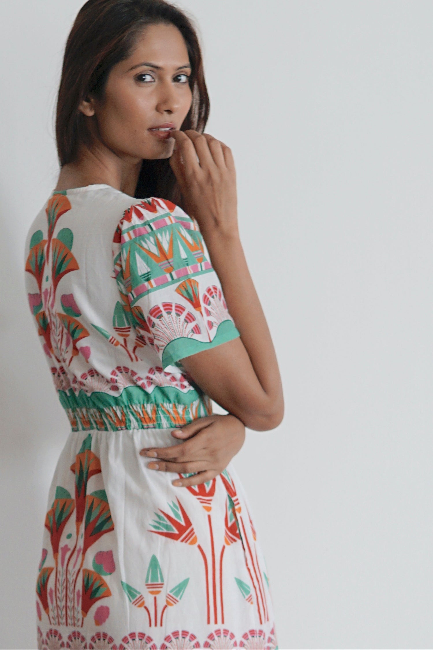 White floral print Summer midi dress with pockets Emilia