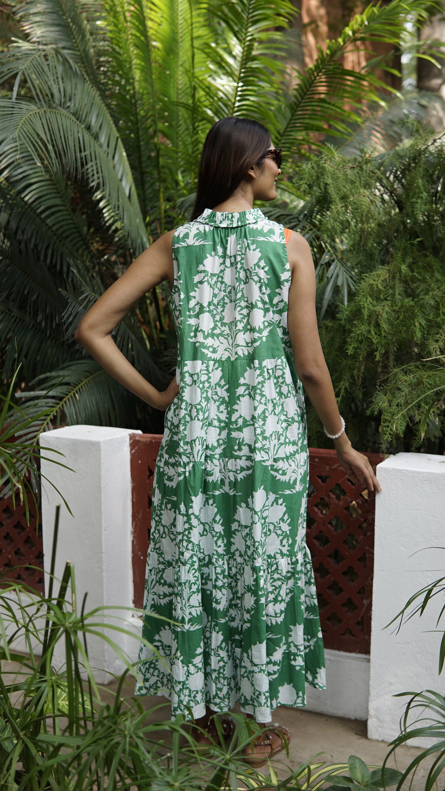 Summer maxi dress with pockets. Maxi dress, beach dress, green and white ikat cotton Emmy