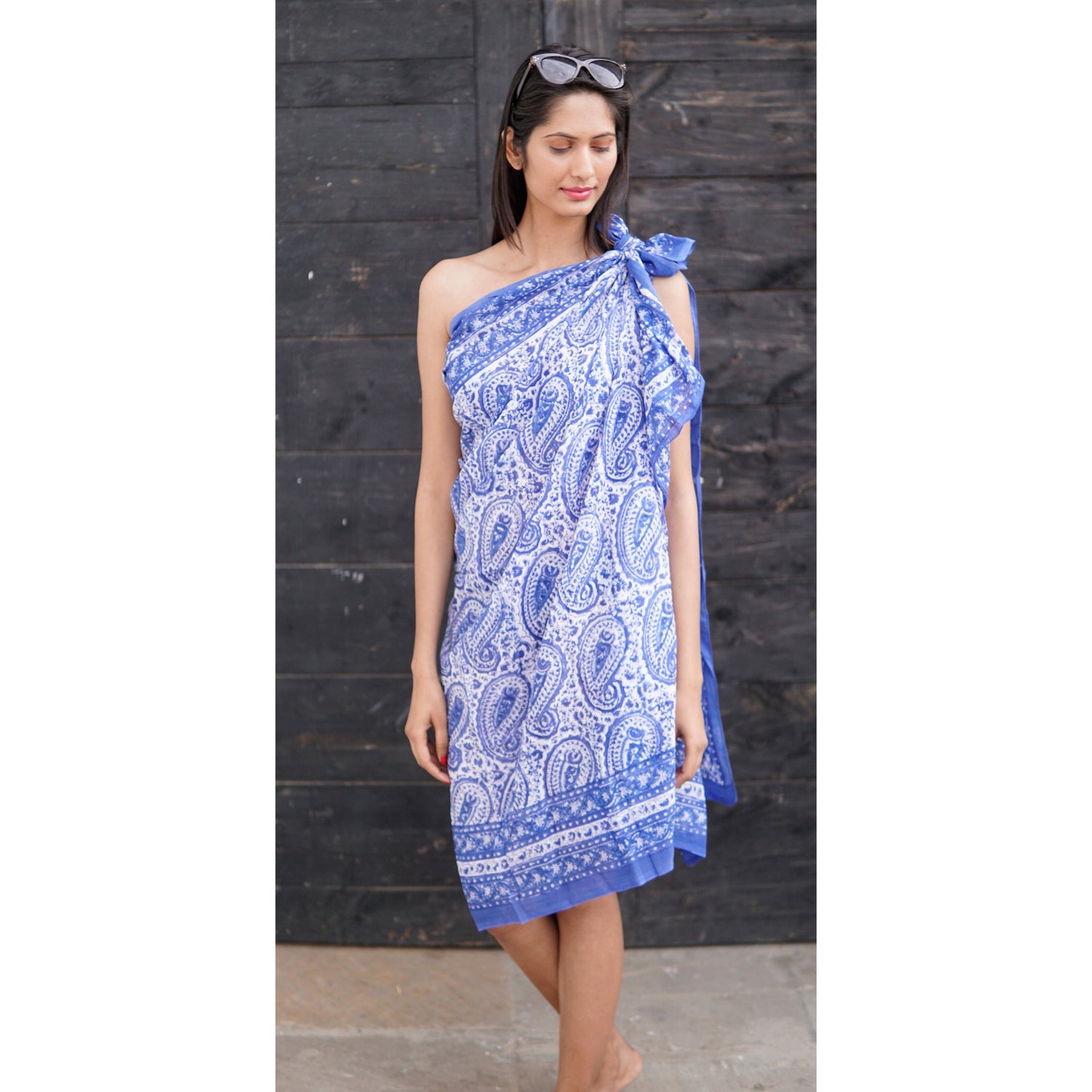 Beach pareo, sarong, Blue and white block print cotton sarong