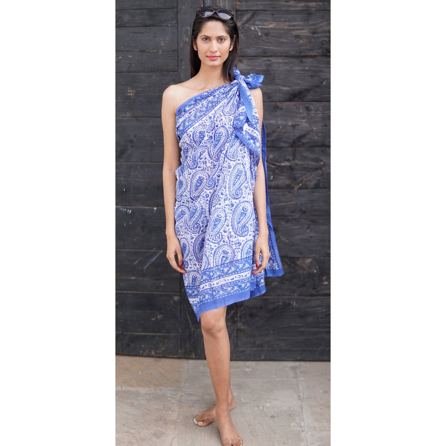 Beach pareo, sarong, Blue and white block print cotton sarong