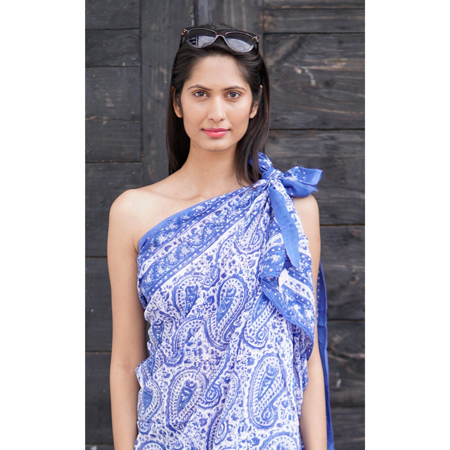 Beach pareo, sarong, Blue and white block print cotton sarong
