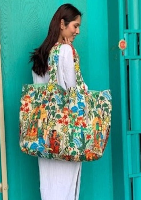 Beach Bag, XL Vibrant Frida Kahlo print, contrast lining with pocket. Large cotton beach bag